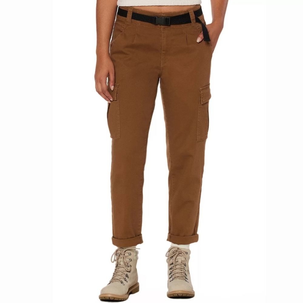 NWT Juniors' Unionbay Jordana Belted Cargo Pants